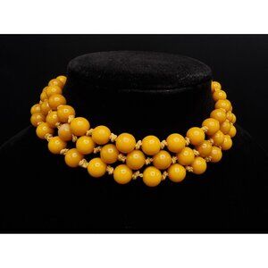 Vintage 1950s-1960s Bakelite Yellow Beaded Necklace